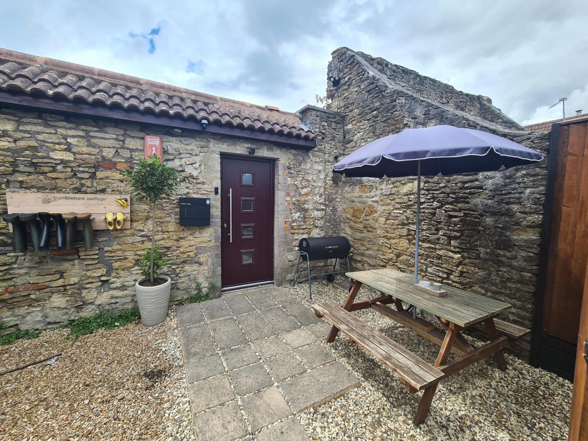 Luxury Bumblebee Cottage Frome Longleat Aqua Sana Bath Dog Freendly المظهر الخارجي الصورة